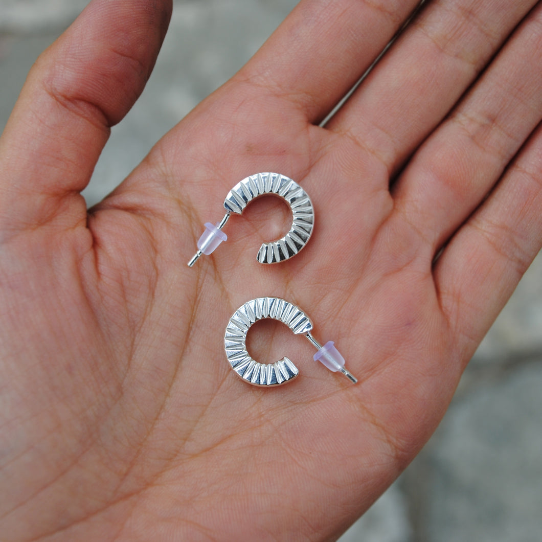 HOOPS ESTY