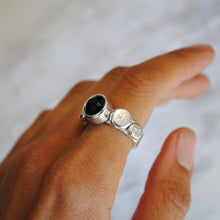 SILVER ROCK ONYX